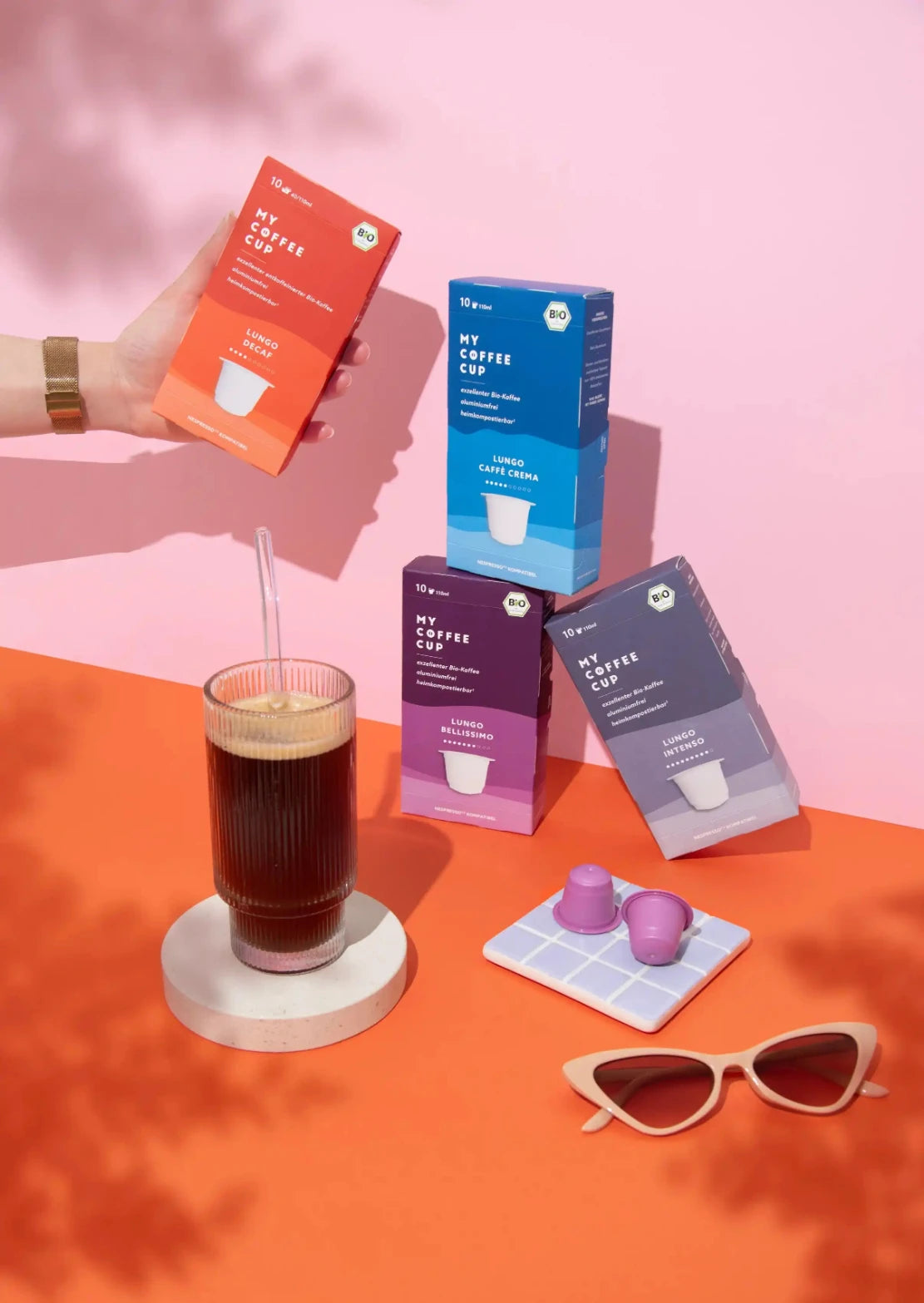 Nespresso kompatible Kapseln - coffee bundle illustration - MyCoffeeCup.ch